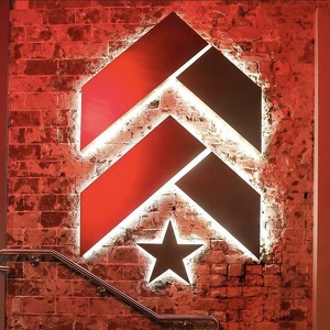 Team Page: The Holly BARRY'S